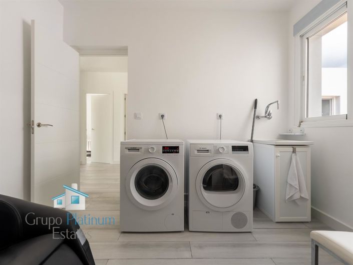 Image No.18-2 Bed Villa for sale