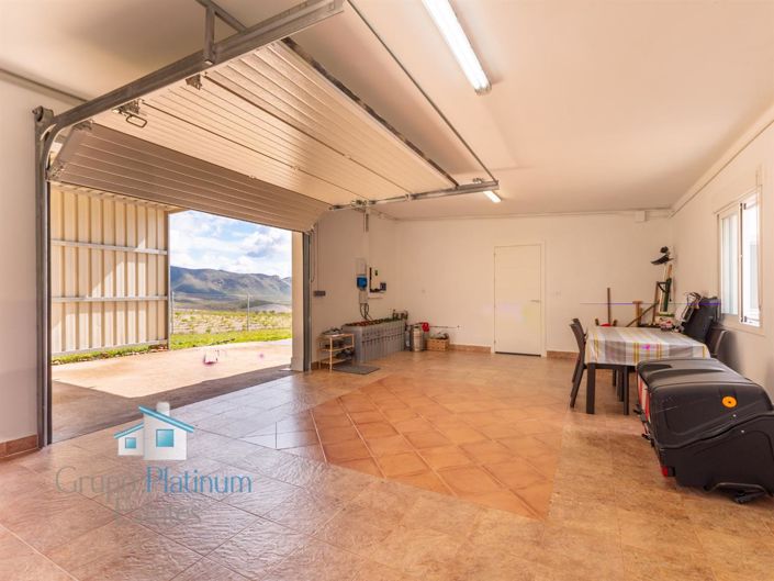 Image No.20-2 Bed Villa for sale