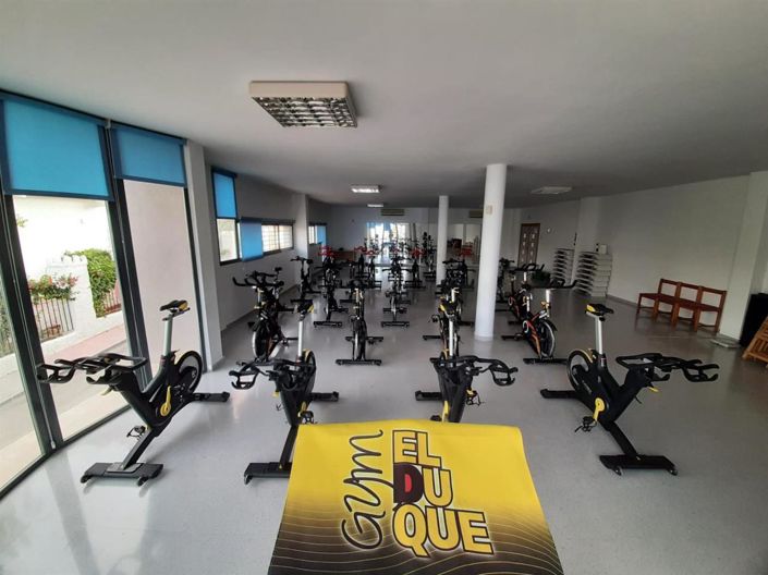 Image No.24-3 Bed Property for sale