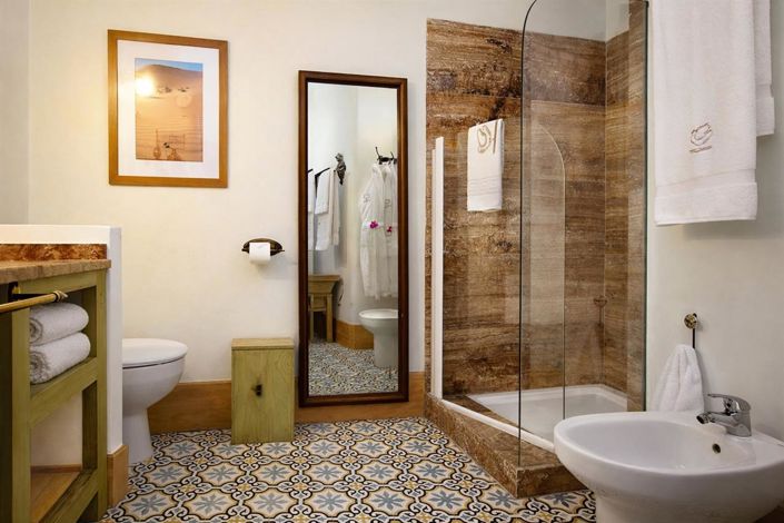 Image No.40-5 Bed Villa for sale