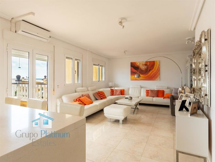 Image No.3-5 Bed Property for sale