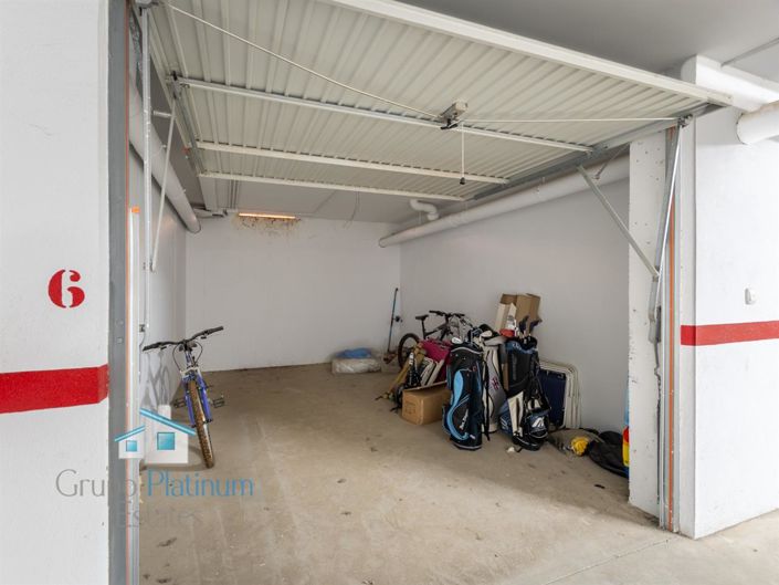 Image No.19-3 Bed Property for sale