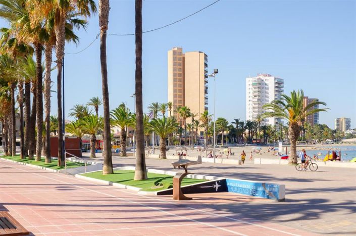 Image No.27-2 Bed Property for sale