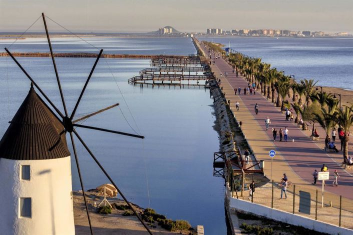 Image No.28-3 Bed Property for sale