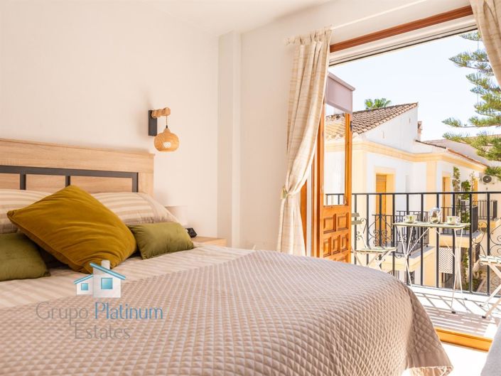 Image No.11-1 Bed Apartment for sale