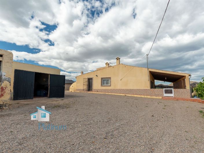 Image No.25-4 Bed Property for sale