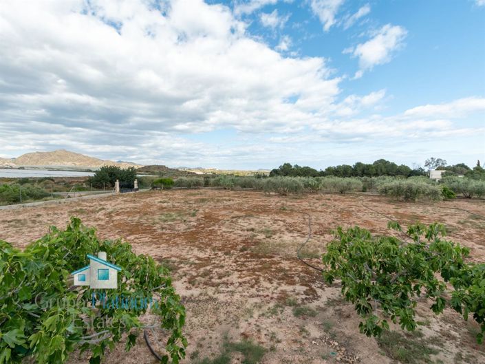 Image No.31-4 Bed Property for sale