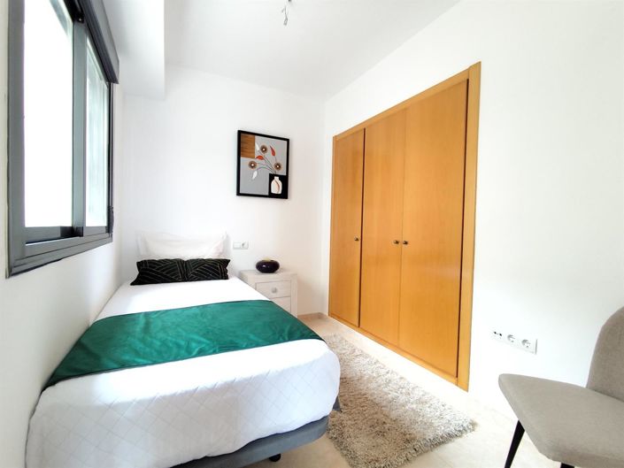 Image No.11-2 Bed Apartment for sale