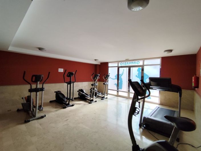 Image No.20-2 Bed Apartment for sale