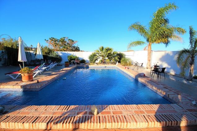 Image No.2-Villa de 4 chambres à vendre à Cuevas del Almanzora