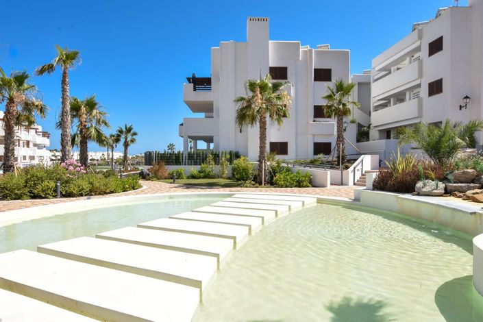 Image No.18-3 Bed Apartment for sale