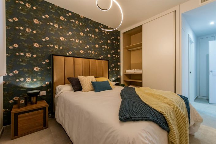 Image No.10-3 Bed Apartment for sale