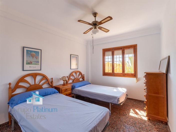 Image No.21-6 Bed Villa for sale
