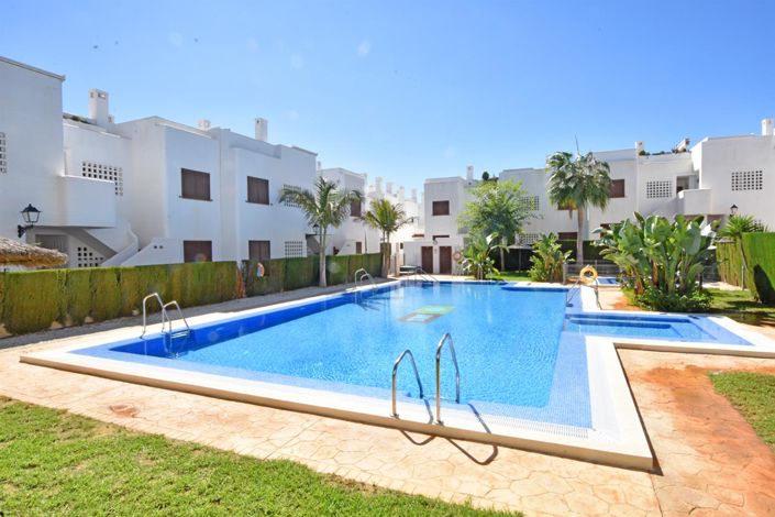 Image No.21-2 Bed Apartment for sale