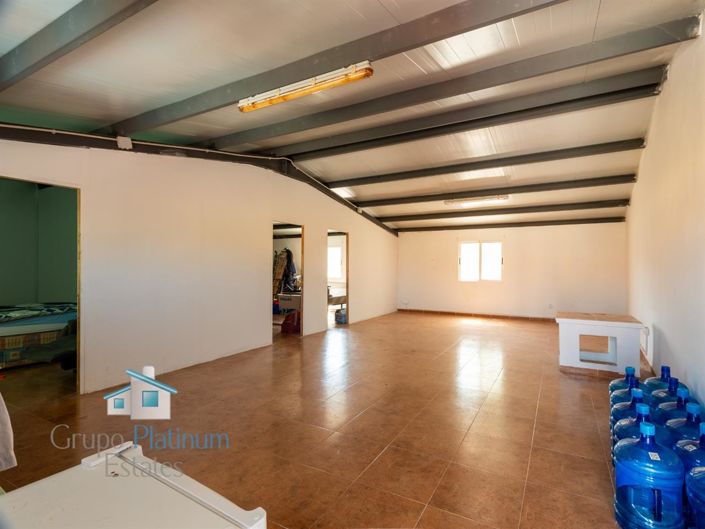Image No.16-5 Bed Villa for sale