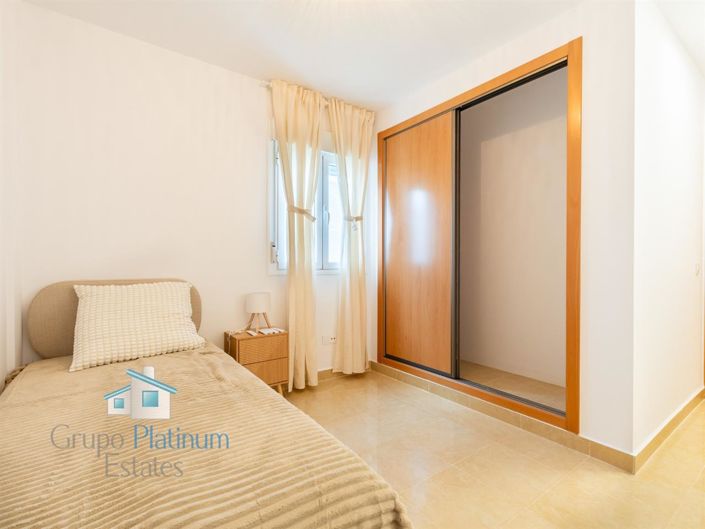 Image No.17-2 Bed Apartment for sale
