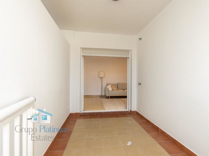Image No.18-2 Bed Apartment for sale