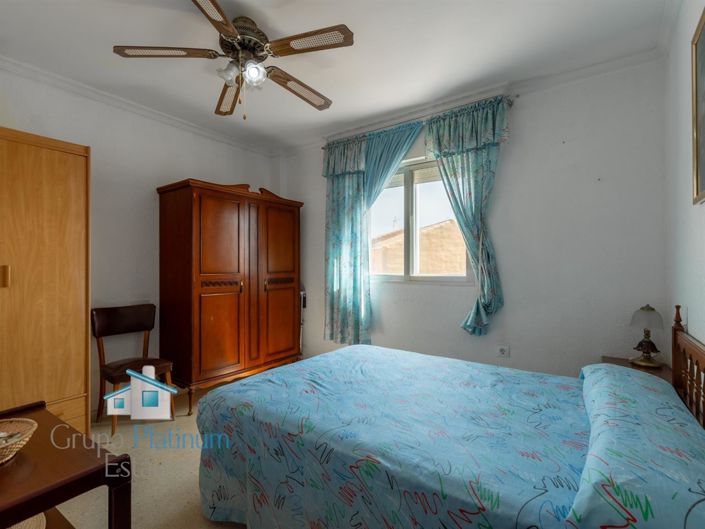 Image No.12-3 Bed Apartment for sale