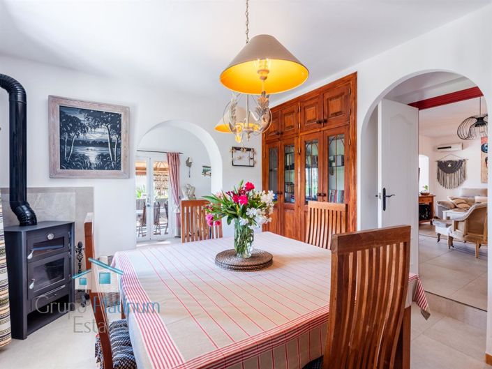 Image No.10-3 Bed Villa for sale