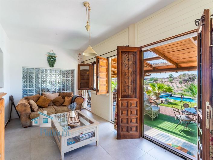 Image No.5-3 Bed Villa for sale
