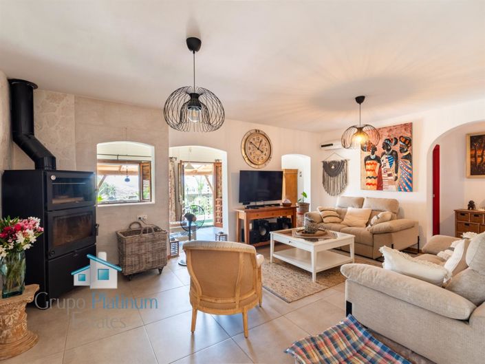 Image No.6-3 Bed Villa for sale