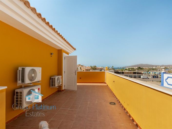 Image No.15-3 Bed Property for sale