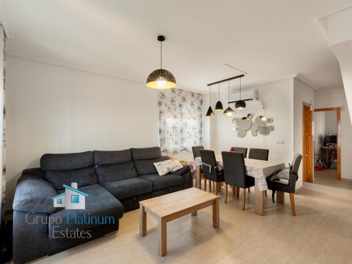 Image No.4-3 Bed Property for sale