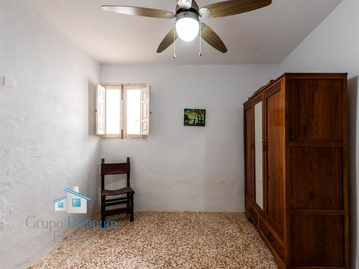 Image No.22-10 Bed Villa for sale