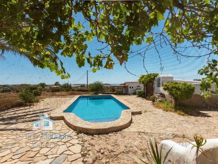 Image No.28-10 Bed Villa for sale