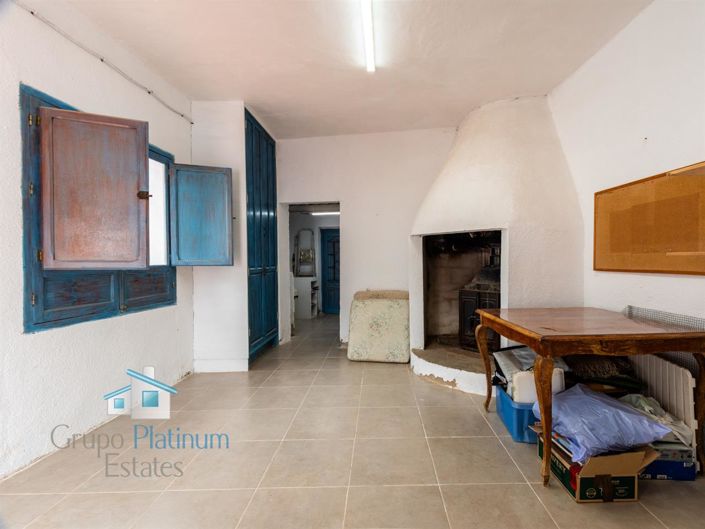 Image No.32-10 Bed Villa for sale