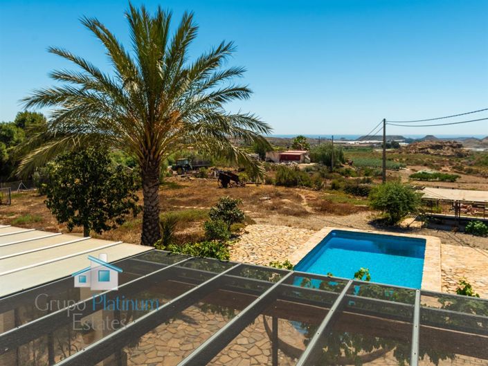 Image No.36-10 Bed Villa for sale