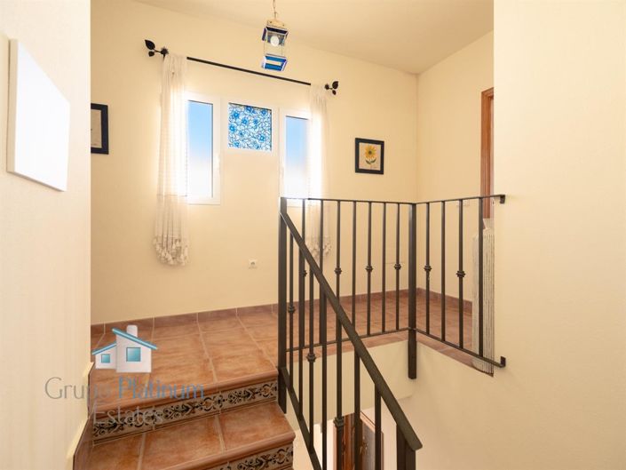 Image No.20-4 Bed Villa for sale