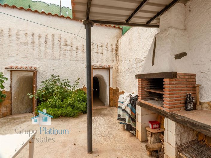 Image No.19-4 Bed Villa for sale