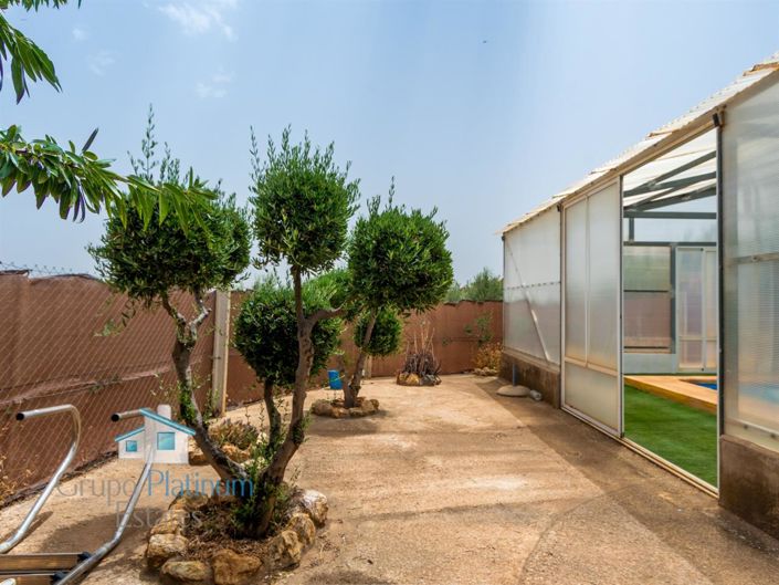 Image No.4-4 Bed Villa for sale