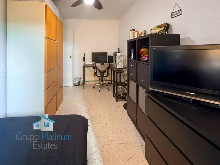 Image No.15-4 Bed Apartment for sale