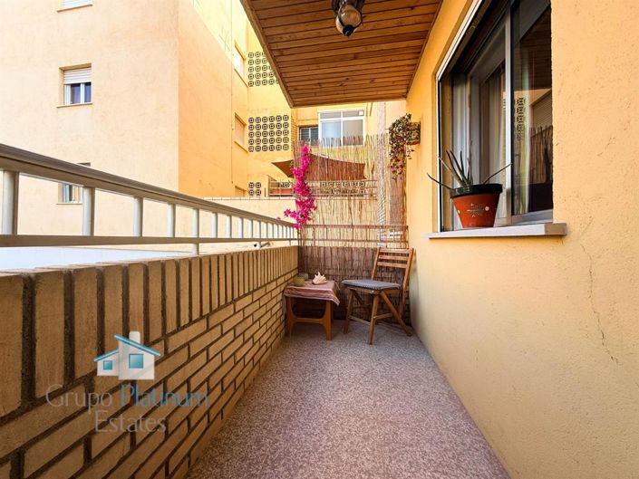 Image No.18-4 Bed Apartment for sale