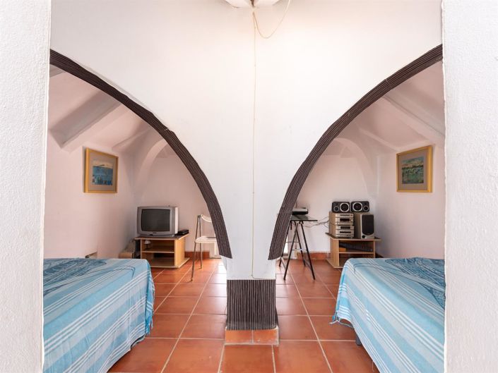 Image No.21-4 Bed Villa for sale
