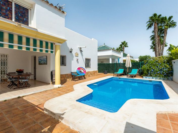 Image No.22-4 Bed Villa for sale