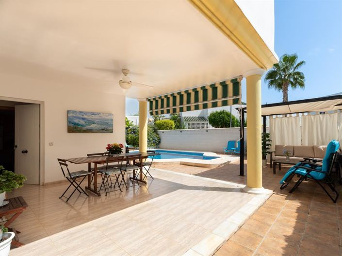 Image No.4-4 Bed Villa for sale