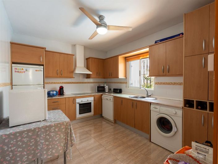 Image No.7-4 Bed Villa for sale