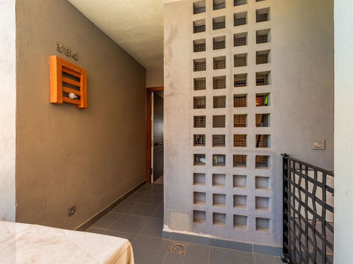 Image No.16-2 Bed Apartment for sale