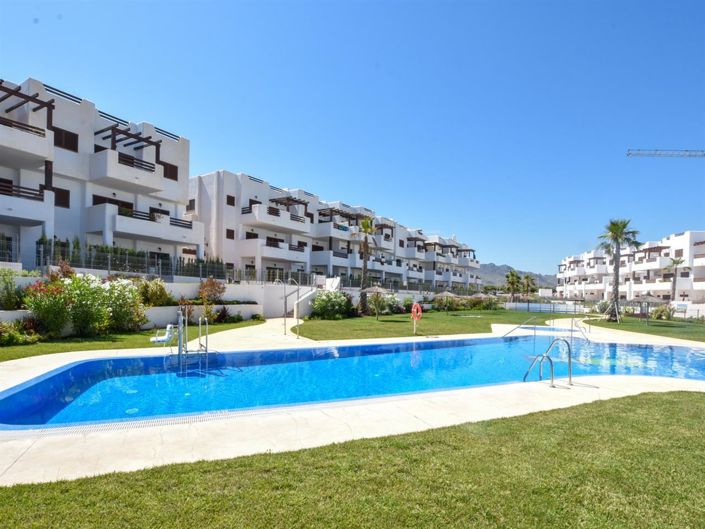 Image No.16-2 Bed Property for sale