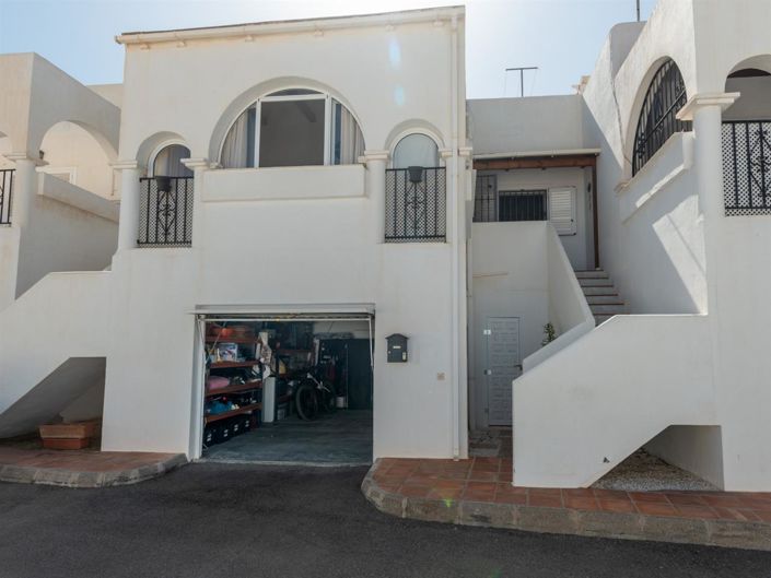 Image No.24-2 Bed Property for sale