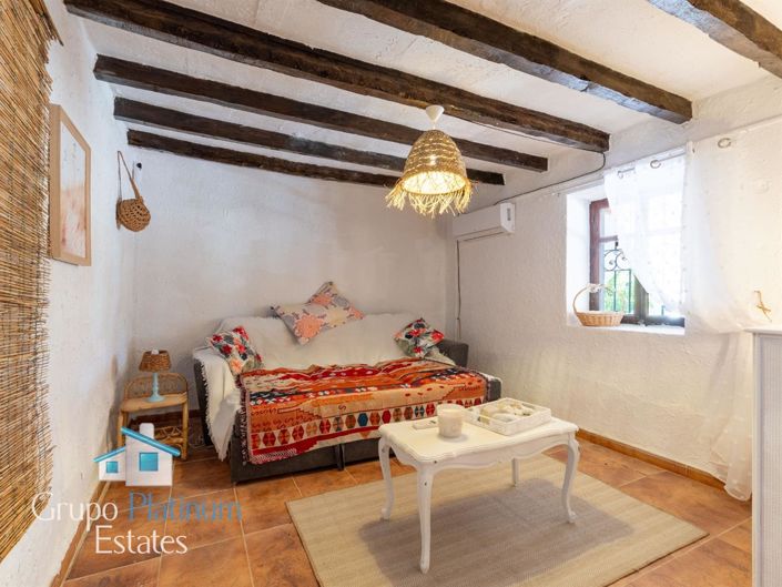 Image No.8-4 Bed Villa for sale