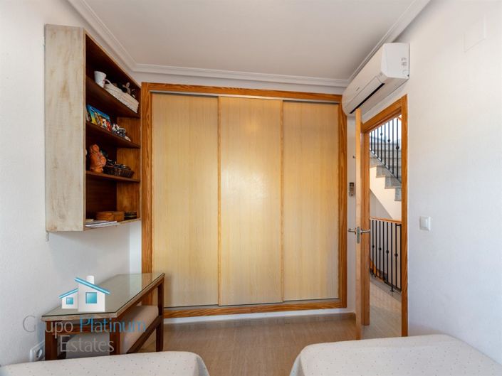 Image No.18-4 Bed Property for sale
