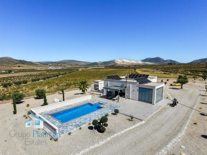 Image No.31-4 Bed Villa for sale