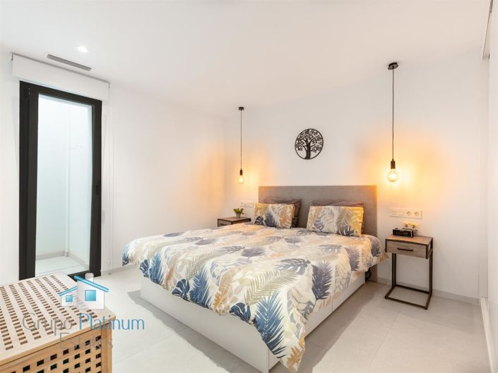 Image No.16-4 Bed Villa for sale