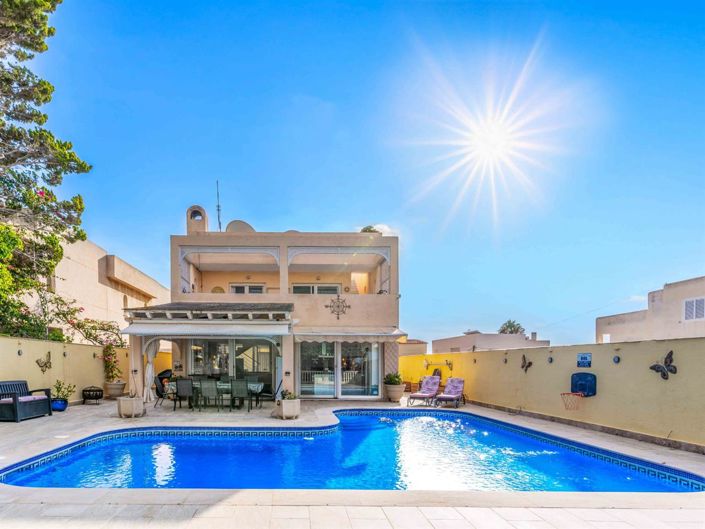 Image No.5-5 Bed Villa for sale