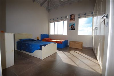 11674-kids20bedroom2043resize