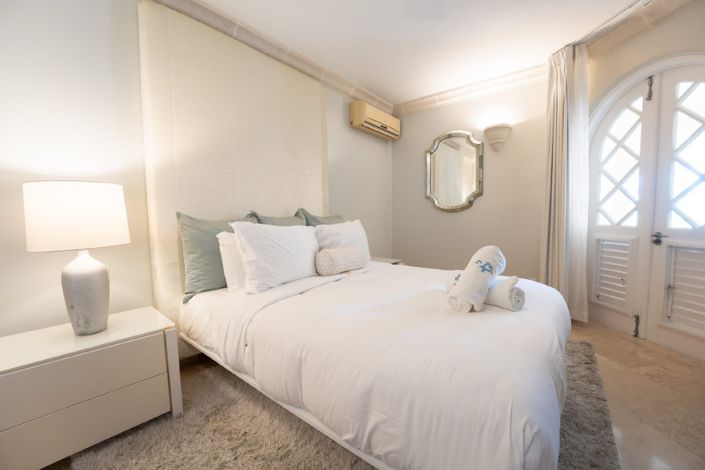 Image No.12-3 Bed Apartment for sale